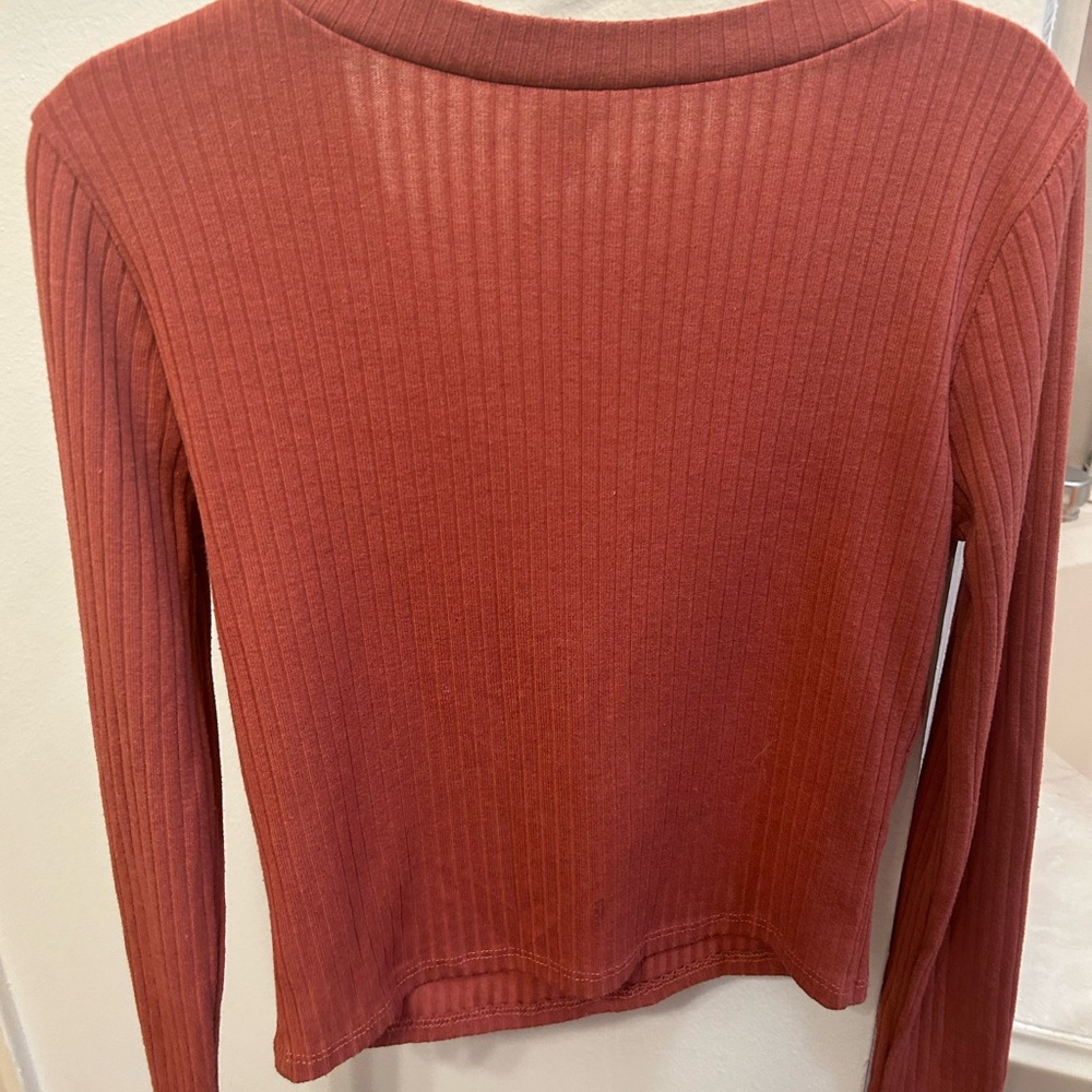 Forever 21 Rust Ribbed Buttoned Blouse - Picture 2 of 3